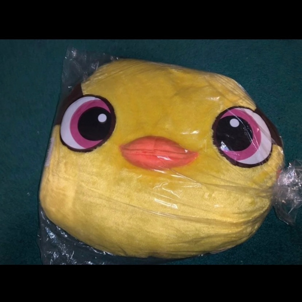 Toy Story 4 - Premium Ducky Face Cushion